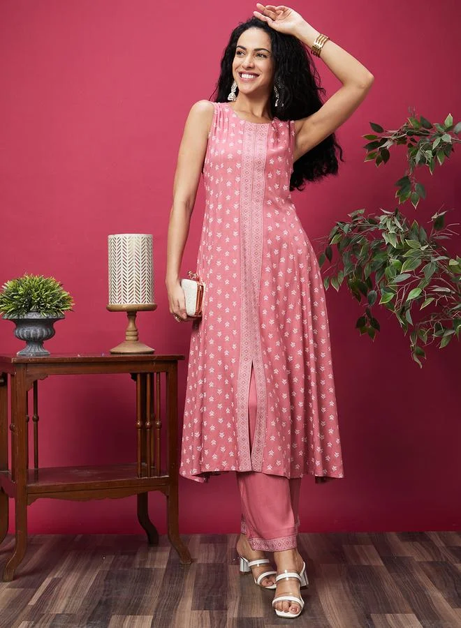 globus Floral Print Flared Hem A-Line Kurta and Elasticated Trousers Set