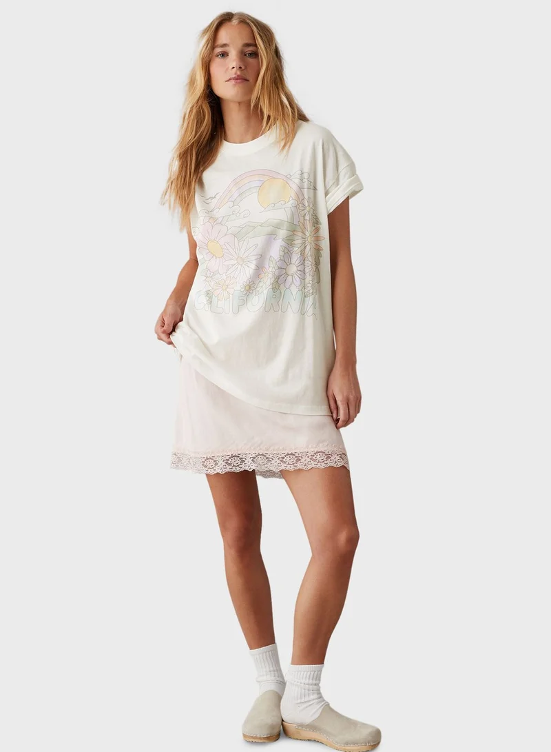 American Eagle Graphic Crew Neck T-Shirt