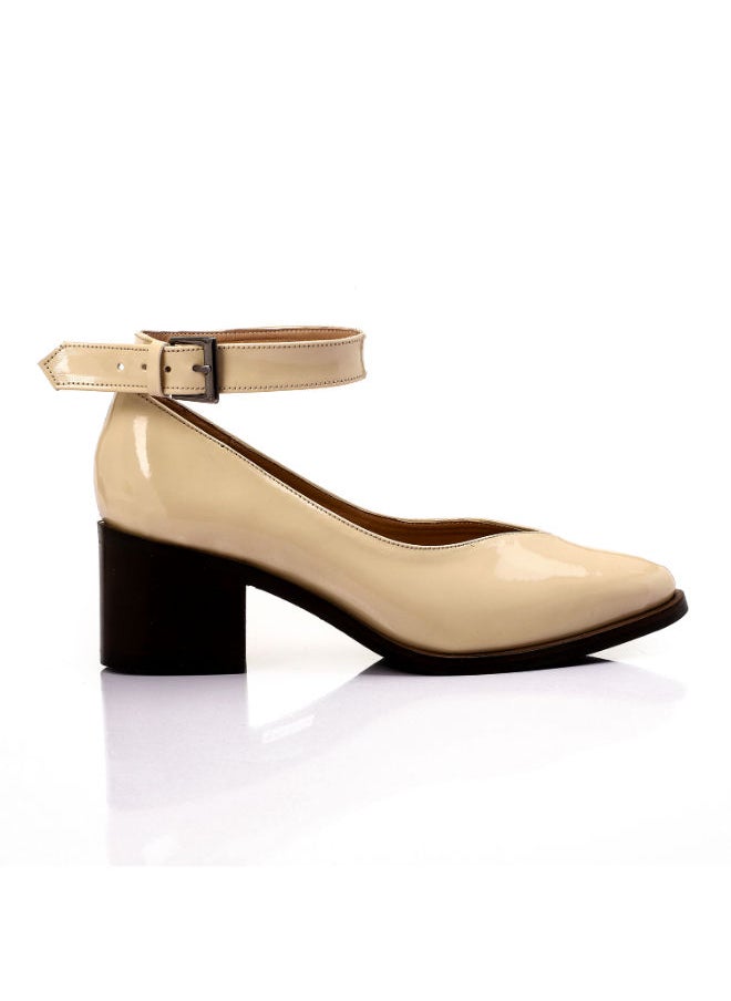 Mr.joe Buckle Closure Pointed Mid Heels Pumps Beige  - Image 3