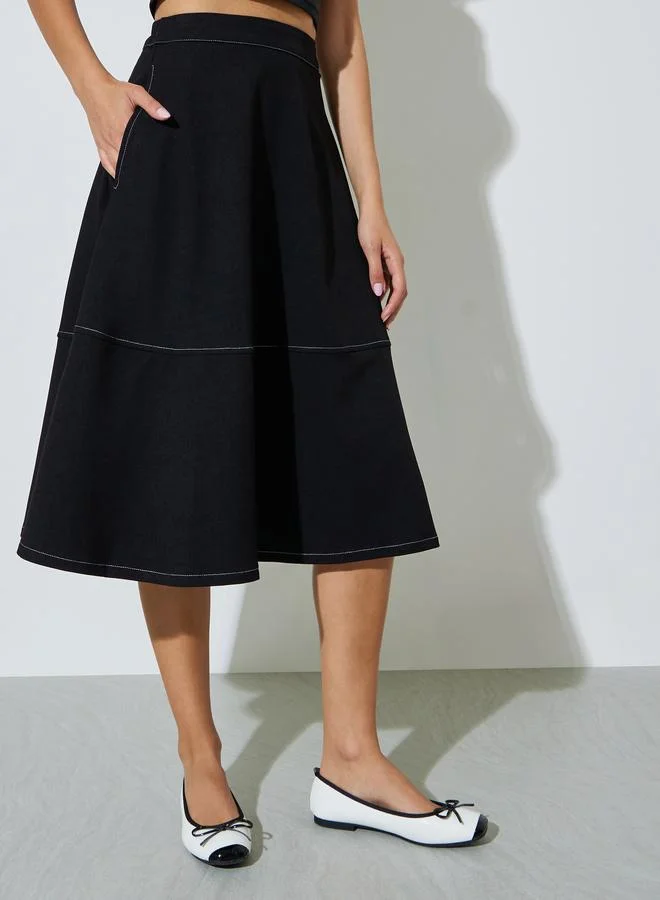 ستايلي Black A-Line Midi Skirt With Contrast Stitching