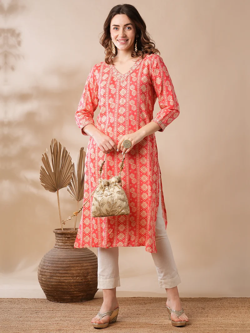 globus Women Coral Ethnic Motifs Printed V-Neck Straight Kurta