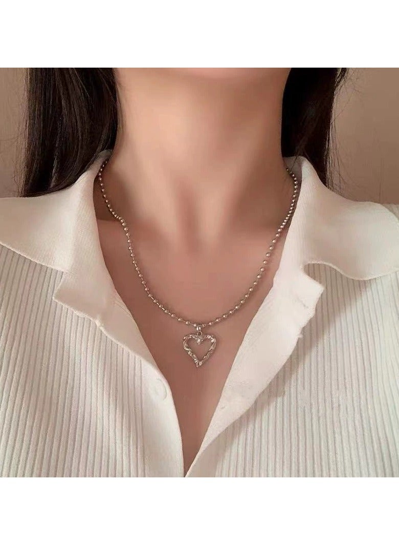 Goolsky Hollow Heart Bead Necklace for Women – Summer Trendy Minimalist Cold Aesthetic, Versatile Collarbone Chain Accessory  - Image 2