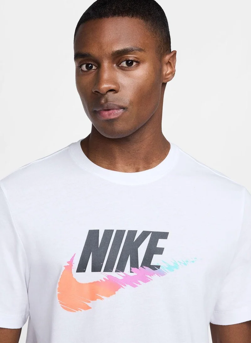 Nike Men's Sportswear T-Shirt