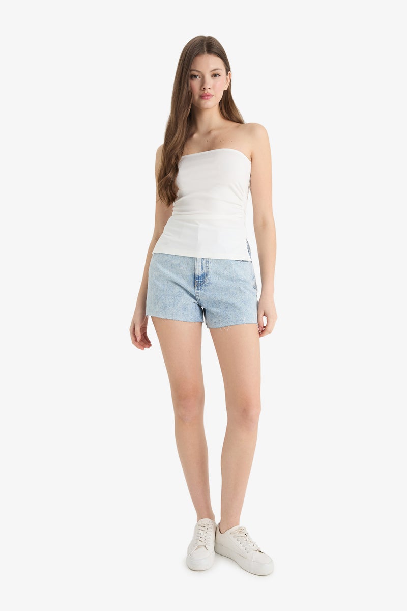 DeFacto Woman Slim Fit Strapless Tank Top  - Image 2