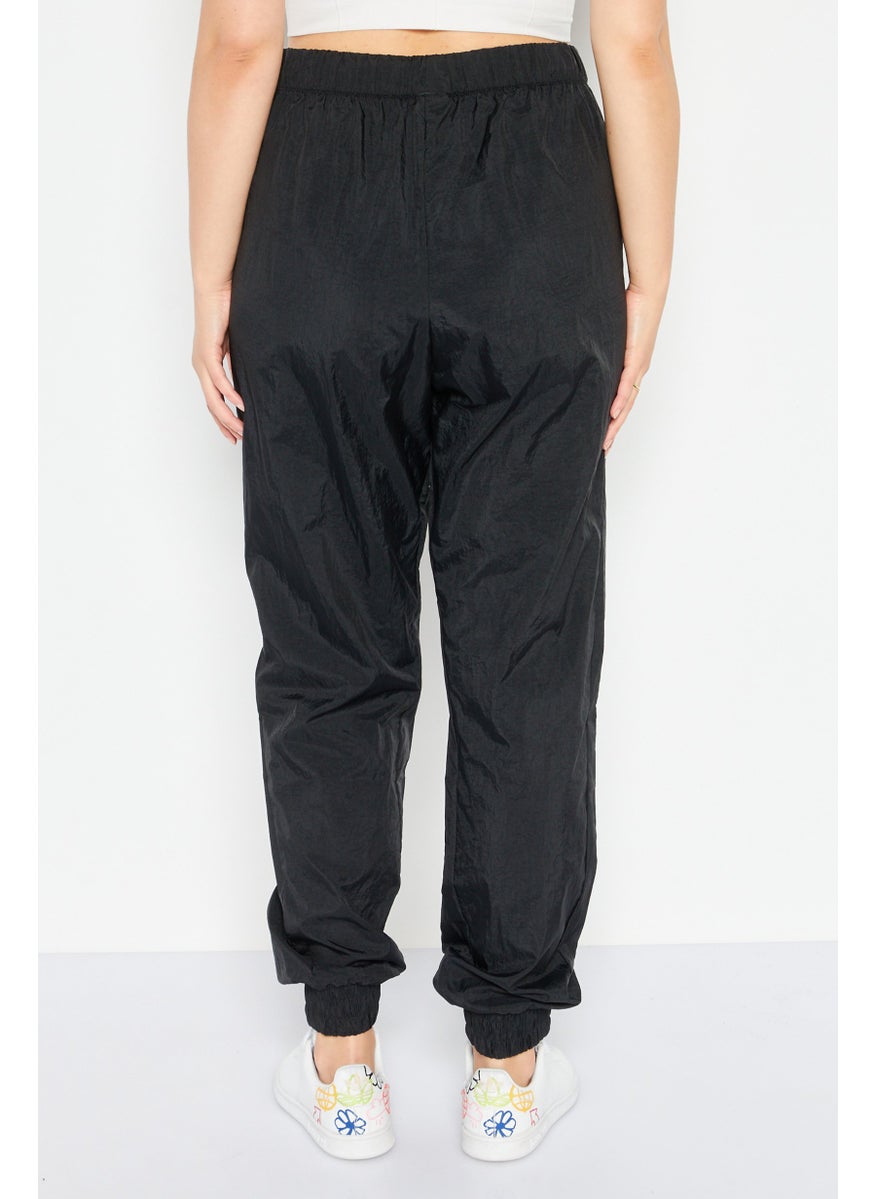 Reebok Women Sportswear Fit Training Track Pants, Black  - Image 4