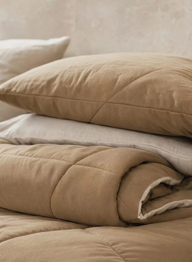 Styli 1-Piece Solid Comforter, Micro Fiber Single 90X100 Inches