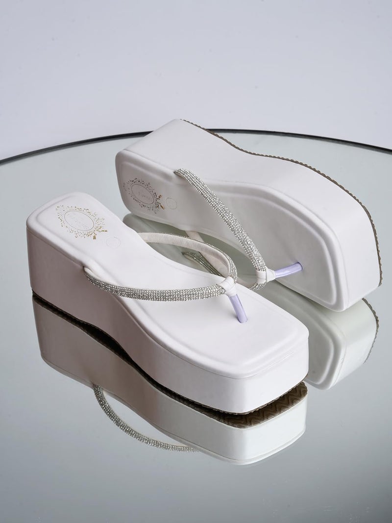Shoetopia أحذية شوتوبيا للنساء والفتيات بكعب عريض مع حزام - Image 2
