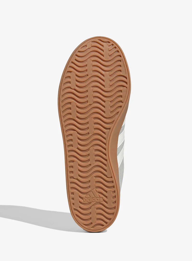 Adidas GRETWO/CWHITE/GUM10 Vl Court 3.0 for Men | Best Price UAE