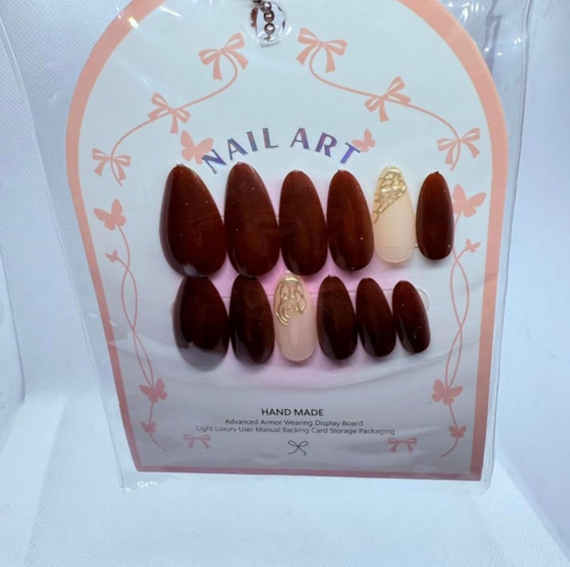 Gel Finish Press On Nails â€“ Salon Look Artificial Nails, Professional Gel Effect, Multiple Shapes & Sizes, Long-Lasting Reusable Fake Nails (3)