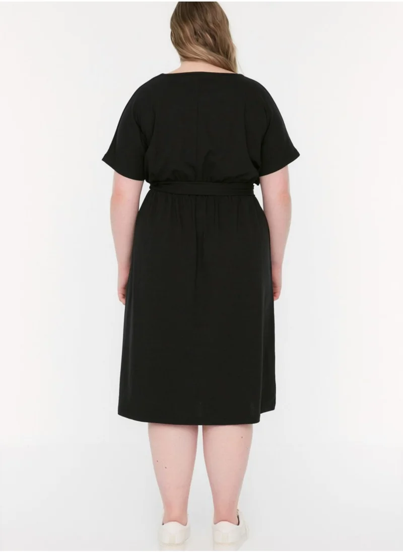 Trendyol Curve Crew Neck Tie Detail Dress