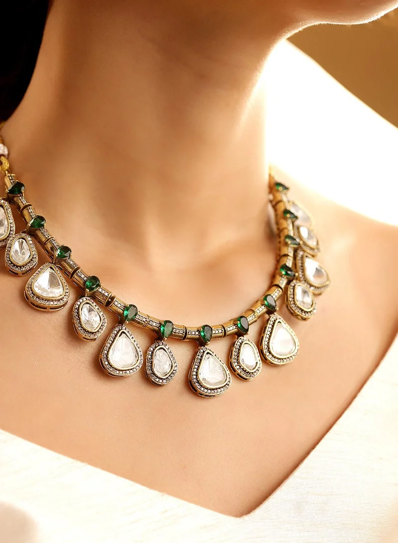 ISHIN White Colour Warm Metallic Plated Jewellery Set