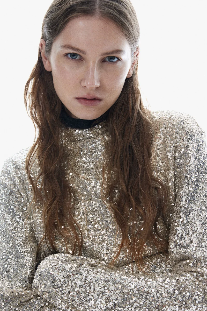 اتش اند ام Sequined Turtleneck Top