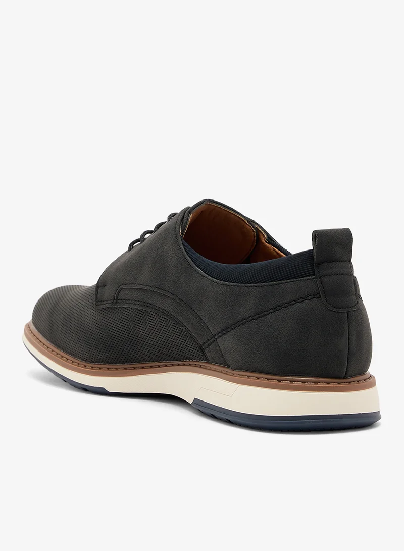 روبرت وود أحذية كاجوال أنيقة برباط