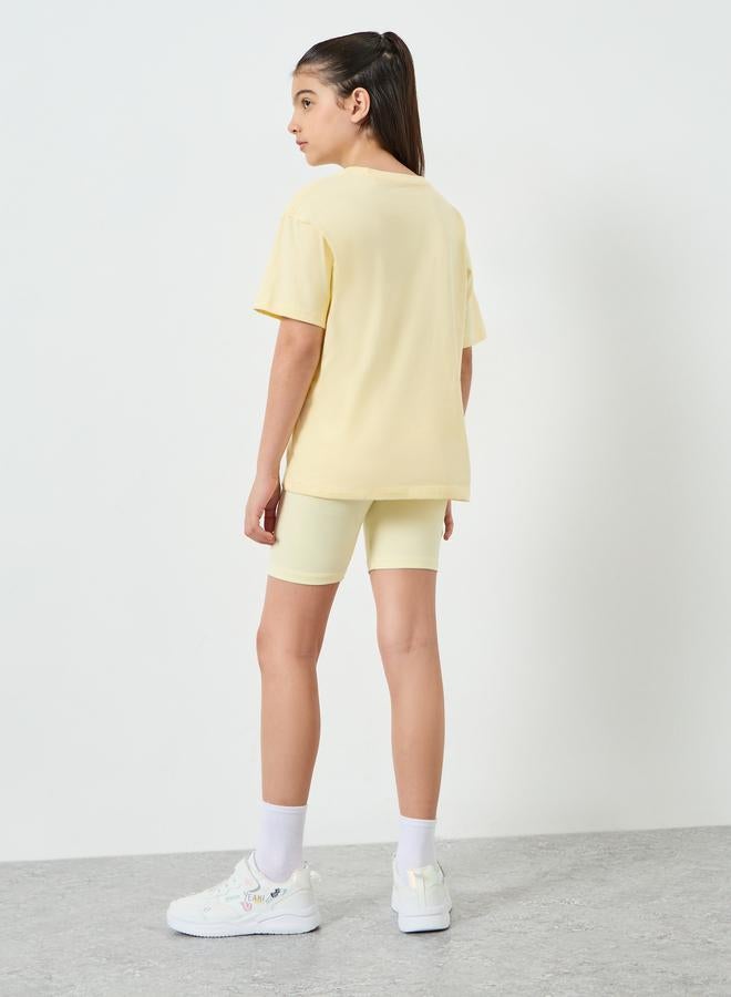 Styli Teen Girls Oversized T-Shirt And Cycling Shorts Set - Image 4