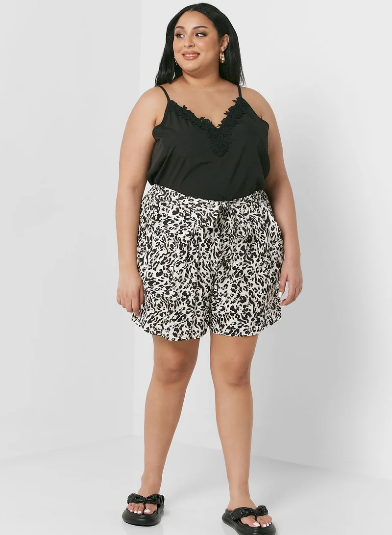 DOROTHY PERKINS Tie Detail Shorts