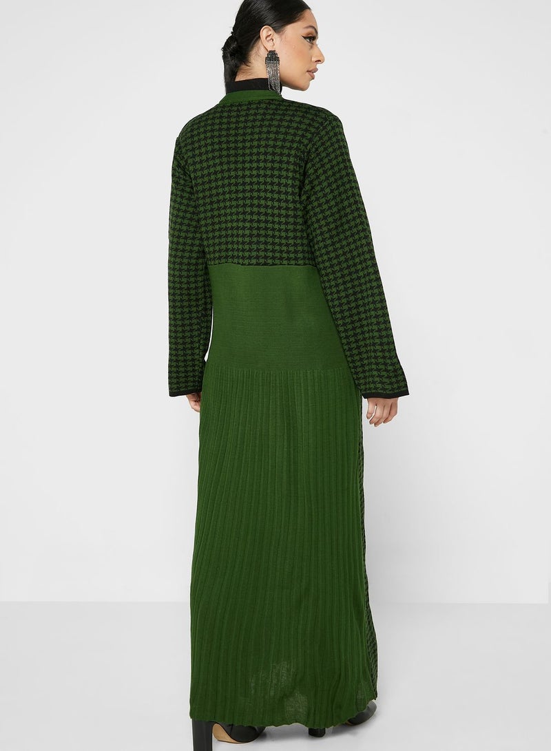 بسمة عباية بنمط كتل الالوان - Image 2