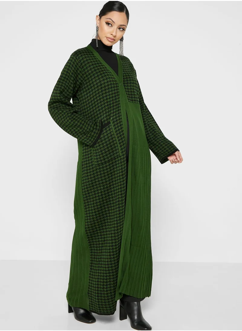 basma Colorblock Printed Woolen Abaya