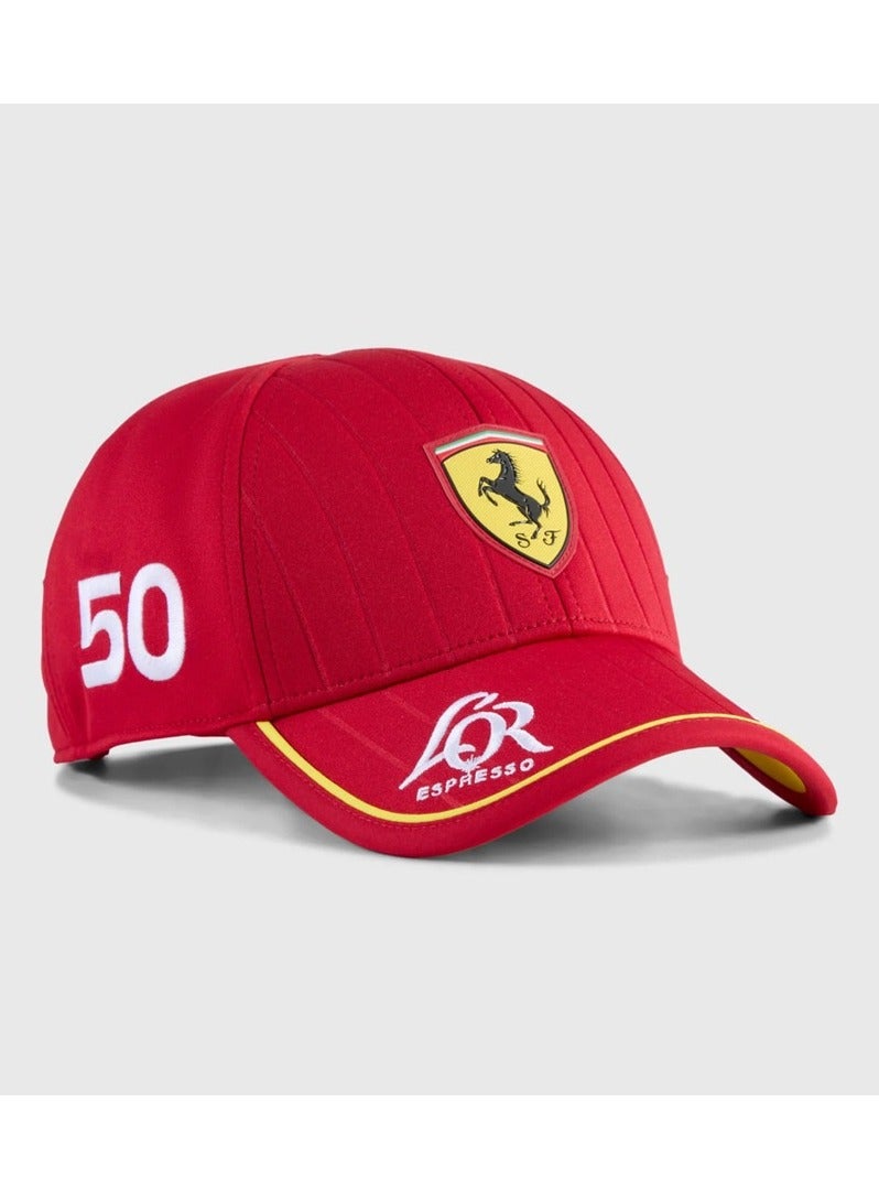 فيراري ​​وصل حديثًا: قبعات بيسبول للرجال مستوحاة من السباقات​​