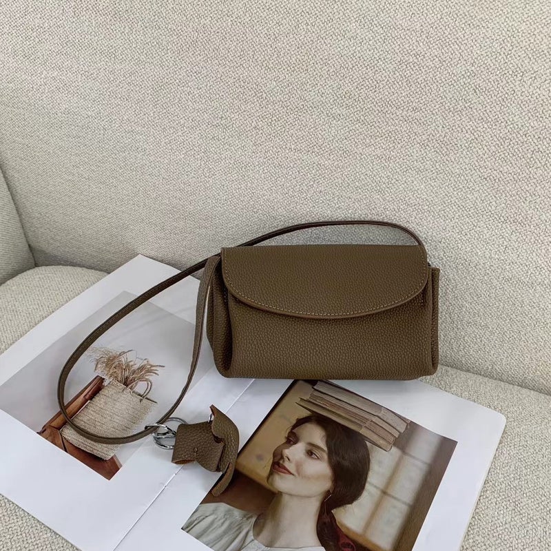 Women'S Bag 2023 New Cowhide Messenger Bag Niche Simple Style Versatile Small Square Bag Shoulder Leather Women'S Bag For Delivery - Image 1