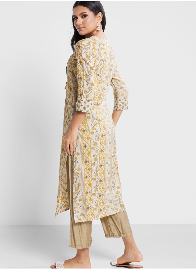 kolaba - Lace Detail Printed Embroidered Kurti - Image 1