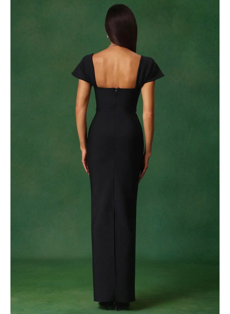 Bella Barnett Romelle Short Sleeve Diamond Bandage Maxi Dress