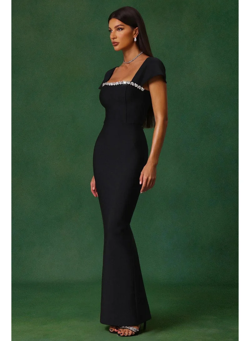 Bella Barnett Romelle Short Sleeve Diamond Bandage Maxi Dress