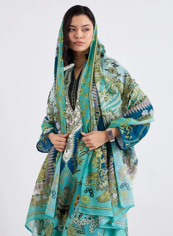 Amirah Amirah Women Green Maxi Jalabiya with Matching Scarf