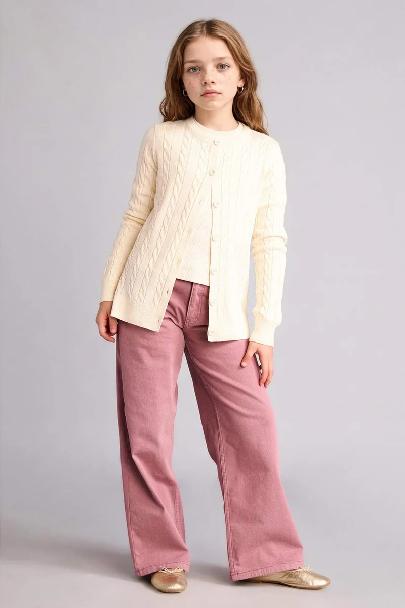 ديفاكتو Regular Fit Crew Neck Cardigan