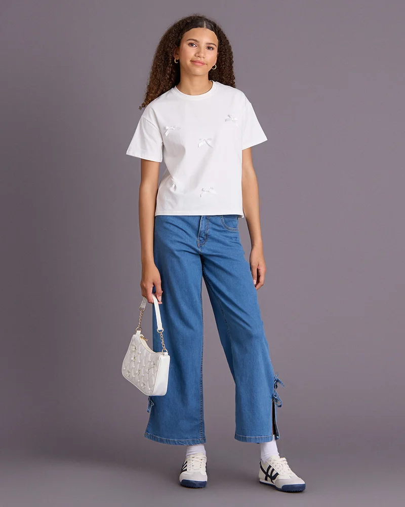 ردتاغ Senior Girls White Embellished T-Shirt