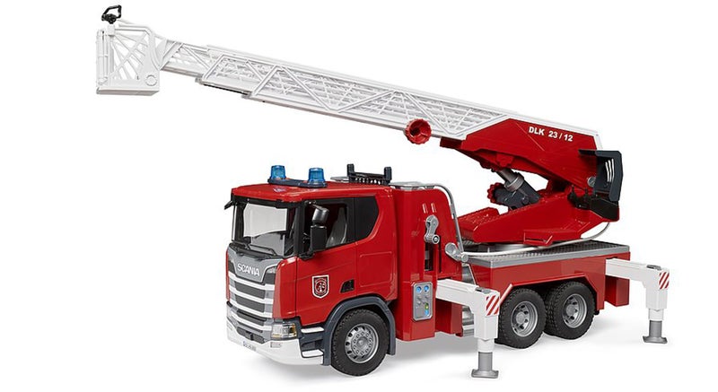 Bruder SCANIA Super 560R Fire engine w water pump and LS module Replaces 03590 - Image 2