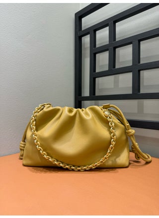 High texture original top layer sheepskin Flamenco cloud bag drawstring lucky bag underarm bag slung shoulder bag womens bagLight yellow medium 30*10.5*20cm Light yellow medium 30*10.5*20cm - pzsku/Z4C6B7D73FF958FD3DBE8Z/45/_/1727185654/611c0280-5b1c-4f15-a496-405655835f52
