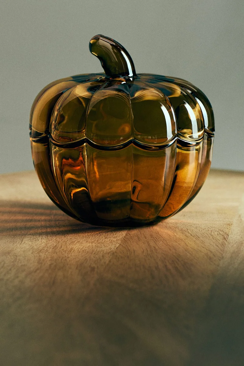 اتش اند ام إناء زجاجي على شكل يقطين