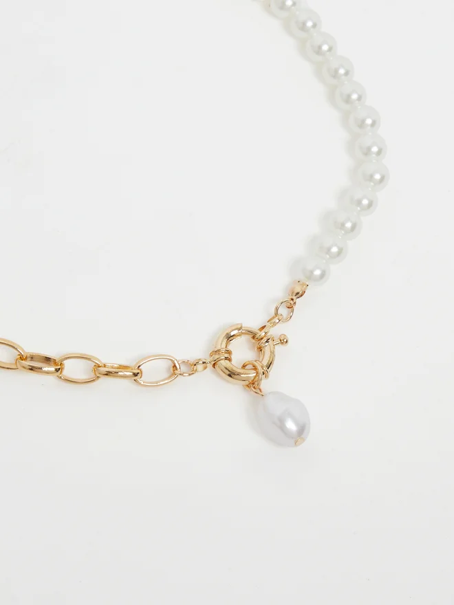 Styli Styli  Layered Pearl Necklace Set