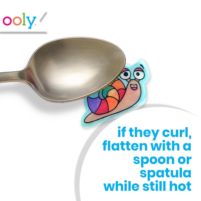 Ooly x Peanuts Snoopy 34 PC DIY Shrinking Art Kit for Kids with Markers, 20 Plastic Pre Cut Charms and More, No Mess Creative Activity Jewelry Making Kit - Image 5