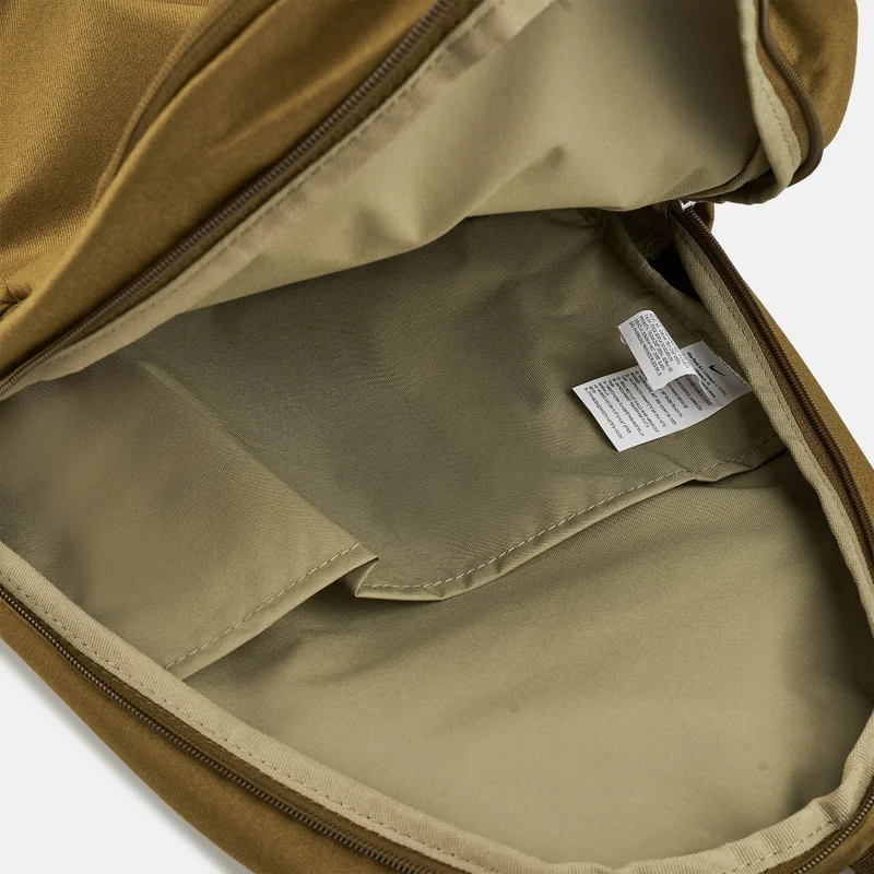 نايكي حقيبة ايلمنتال بريميوم