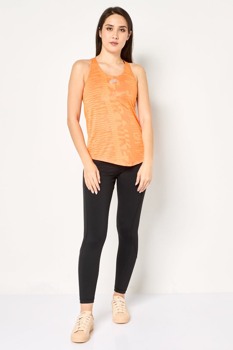 Nike تي شيرت جري نسائي بدون أكمام بتصميم قياسي، برتقالي - Image 2