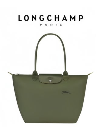 غابات متوسطة خضراء