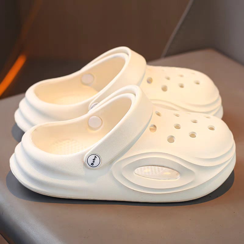 Summer Children'S Clogs For Boys And Girls, Indoor And Outdoor Wear, Children'S Slippers, Non-Slip Girls' Closed-Toe New Baby Slippers - Image 1