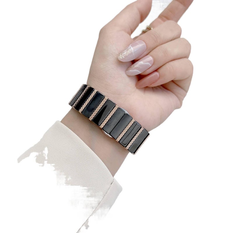 سوار ساعة ذكية سوار معدني من الستانلس ستيل متوافق باللون أسود قابل للتعديل مع Apple Watch 38/40/41/42/44/45/49mm بملاءمة قابلة للتعديل وحزام بديل بتصميم معدني أنيق - Image 3