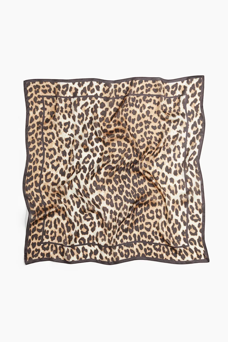 اتش اند ام وشاح ساتان بطبعة