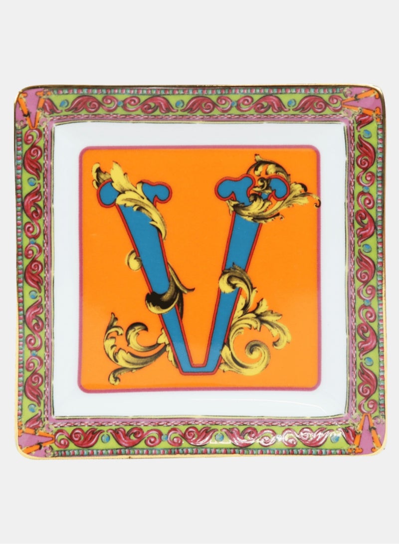Baci milano Porcelain Jewelry Tray (15x15cm), Ortigia Alphabet Tabletop Art, Elegant Trinket Dish & Personalized Gift Tray for Women, Aesthetic Jewellery Organizer for Vanity or Home Decor (Letter V)  - Image 1