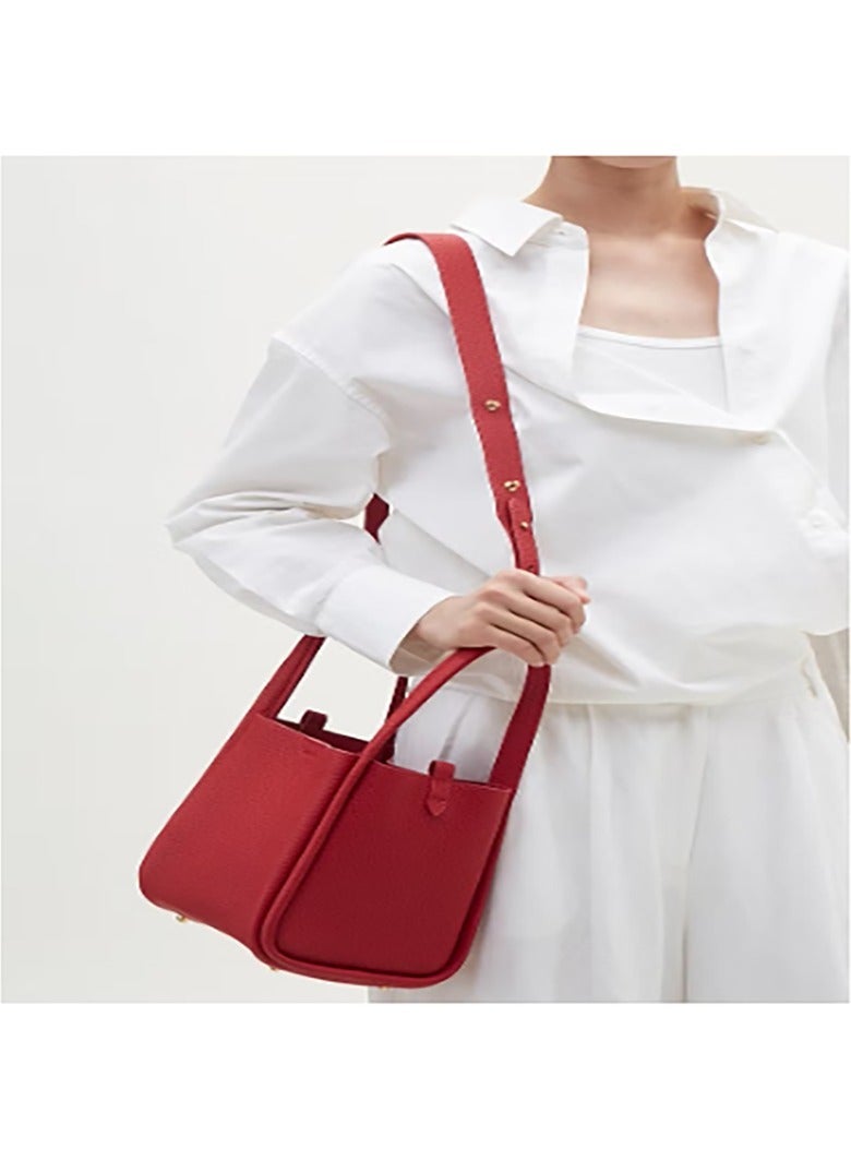 Effortless Daily Journeys with the Compact Crossbody Basket Bag - Image 2