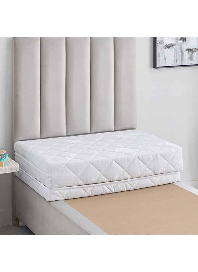 Home Box - AN Como Single Medicated Tri Fold Firm Core Rebonded Foam Mattress 90 x 180 x 7 cm - Image 1