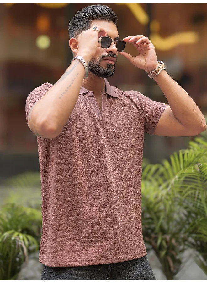 مانياك Maniac Men Solid V-Neck Half Sleeve Brown Slim Fit T-Shirt