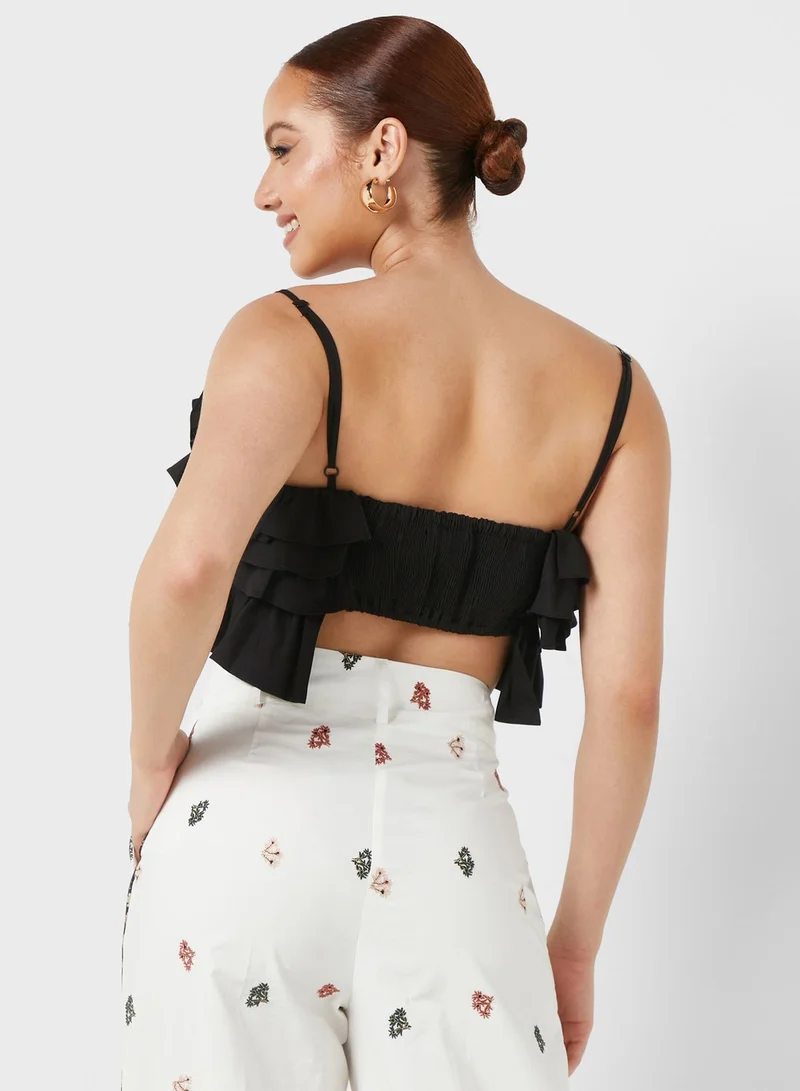 نوكتورن Flywheel Strap Detail Crop Top