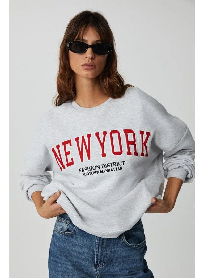 Ethiquet JORDAN Women's Long Sleeve Round Neck Front Appliqué Embroidered Low Shoulder Oversize Grimelanj Sweatshirt.
