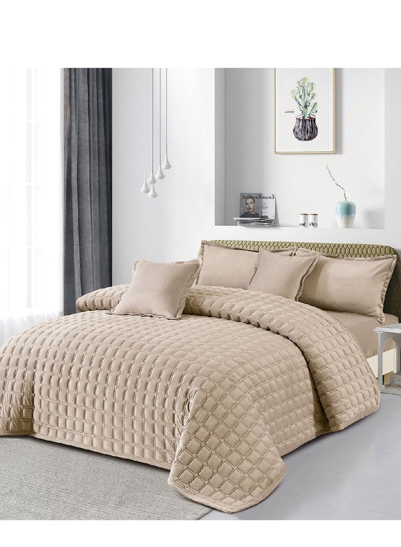 مينجلي طقم لحاف شتوي سادة نفرين مخمل ناعم نظام 6 قطع حشوه مضغوط مقاس اللحاف 250x230 سم - Image 1