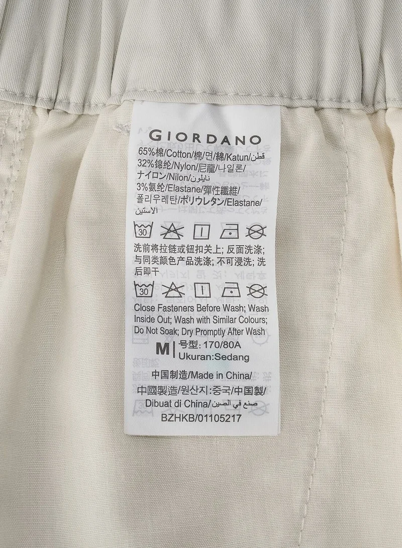 جيوردانو شورت رجالي كارجو بقصة مريحة