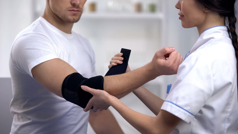 Nivave Elbow Support, Adjustable Neoprene Sleeve, Tennis Elbow Support Brace for Men & Women (Single, Corsica, Universal, Black, 1) - Image 2