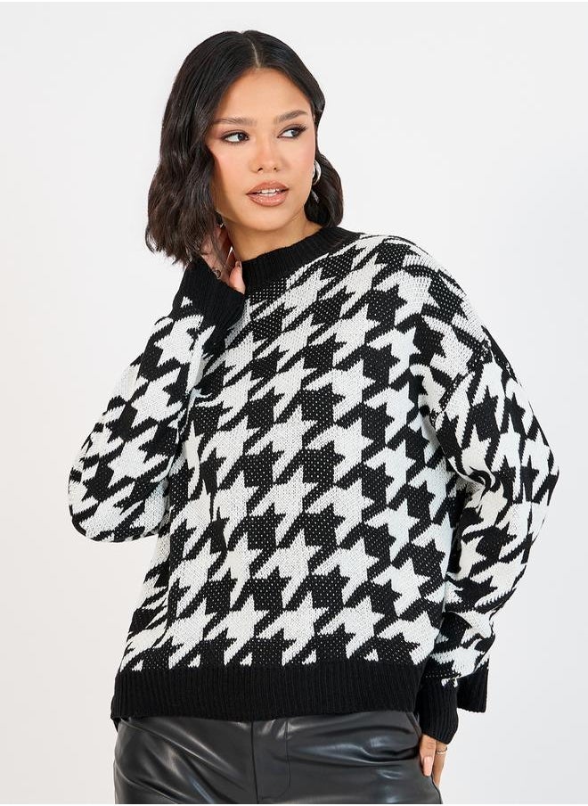 Styli - Boxy Fit Regular Length Houndstooth Pattern Sweater - Image 1